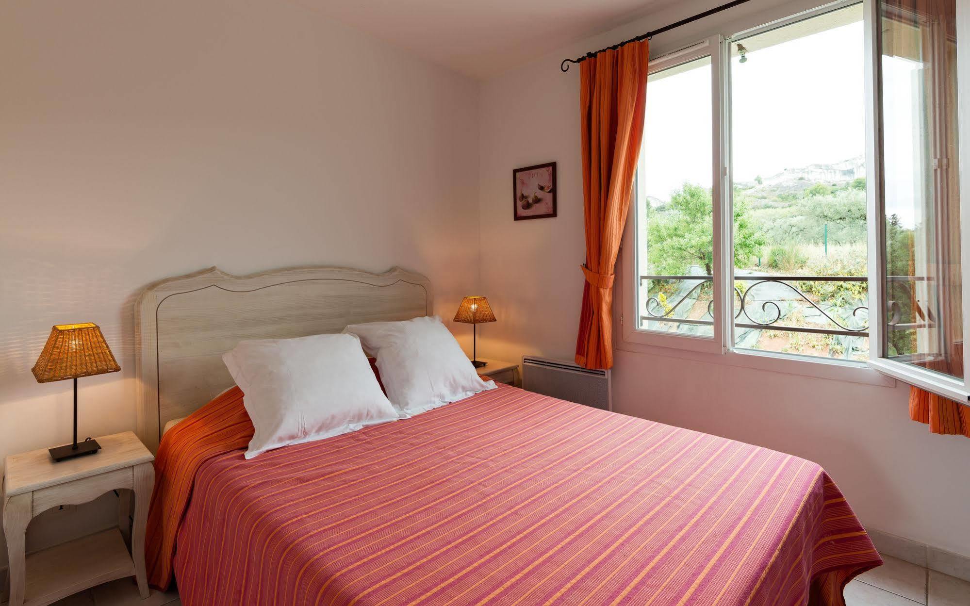 Lagrange Le Domaine De Bourgeac Apart-hotel Paradou